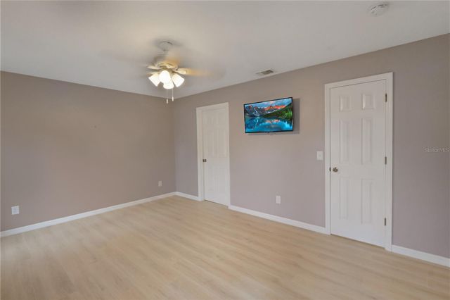 640 WOODVIEW DRIVE, Tavares, FL 32778