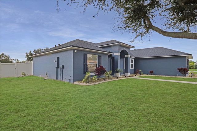 640 WOODVIEW DRIVE, Tavares, FL 32778