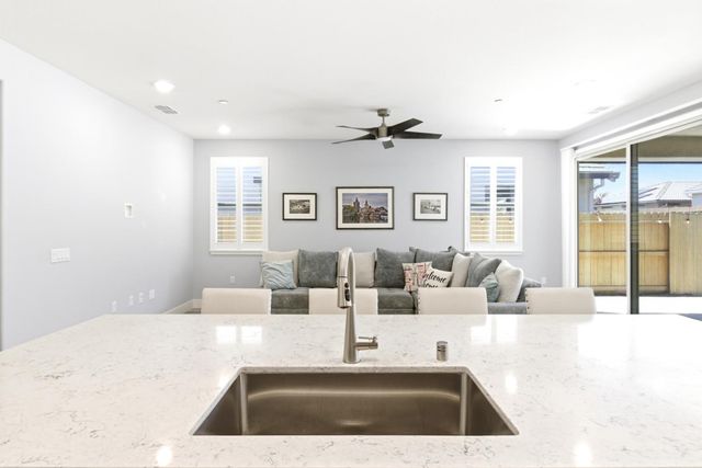 7255 Sagunto Pl, El Dorado Hills, CA 95762