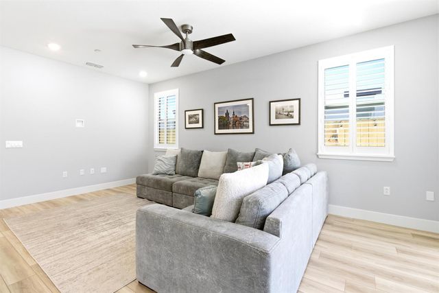 7255 Sagunto Pl, El Dorado Hills, CA 95762