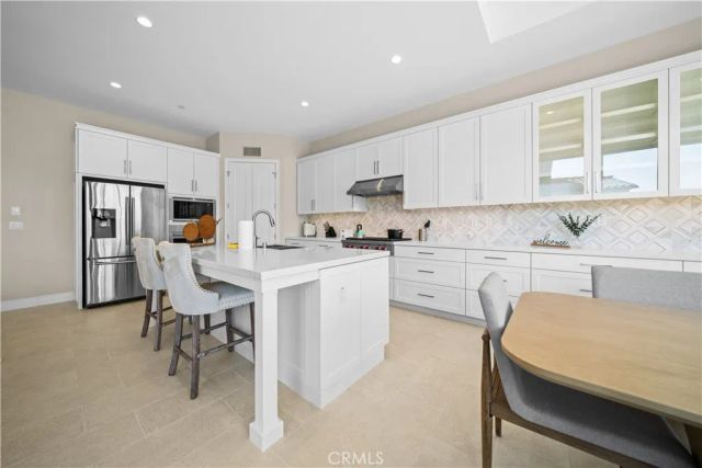 136 Tomahawk, Irvine, CA 92618