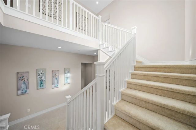 136 Tomahawk, Irvine, CA 92618