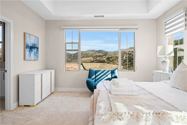 136 Tomahawk, Irvine, CA 92618