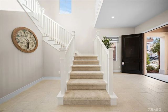 136 Tomahawk, Irvine, CA 92618