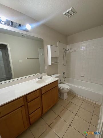 5004 Sydney Harbour Court, Killeen, TX 76549