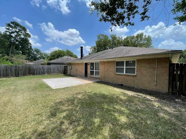 9422 Chartermoss Circle, Houston, TX 77070