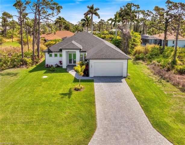133 West DR, Rotonda West, FL 33947