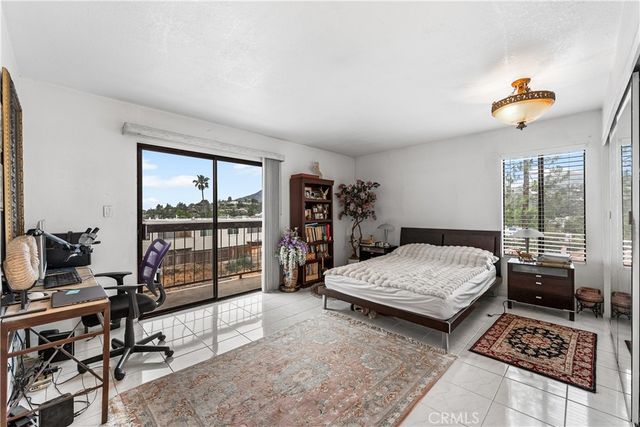 1745 Holly 302, Glendale, CA 91206