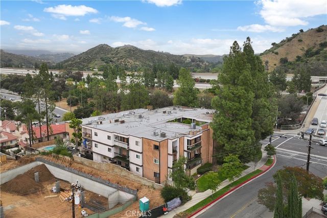 1745 Holly 302, Glendale, CA 91206