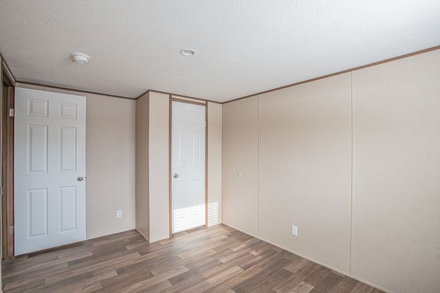 2013 Spring Court, Azle, TX 76020