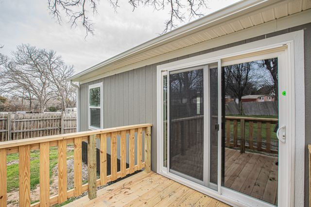 2013 Spring Court, Azle, TX 76020