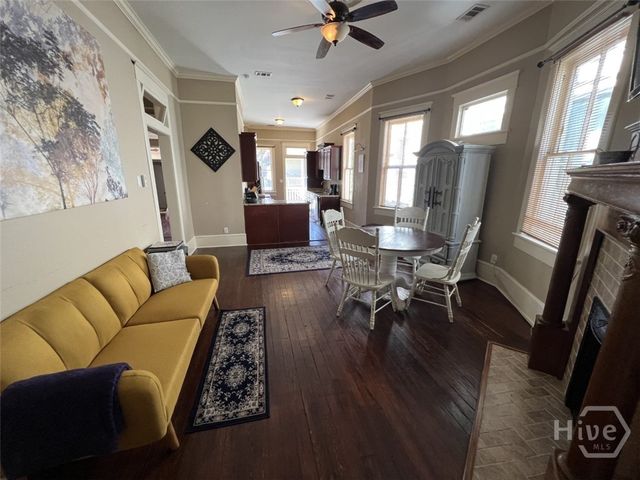 107 W 37th Street, Savannah, GA 31401