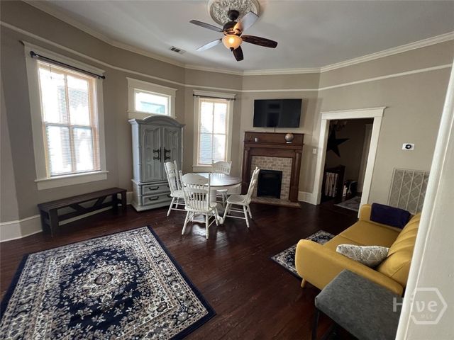 107 W 37th Street, Savannah, GA 31401