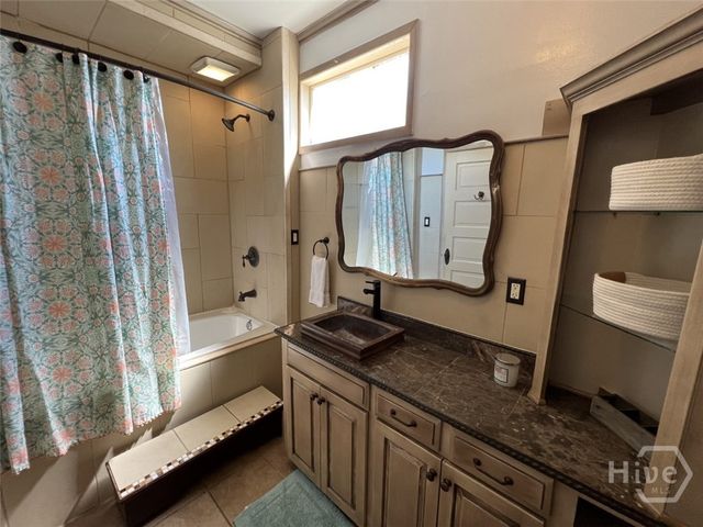 107 W 37th Street, Savannah, GA 31401