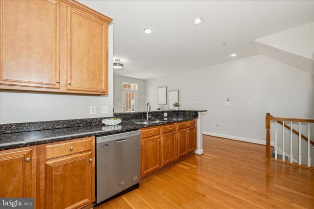 7907 HOMEFIELD DR, Landover, MD 20785