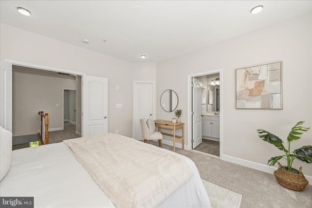 7907 HOMEFIELD DR, Landover, MD 20785