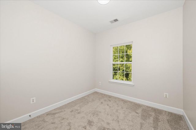 7907 HOMEFIELD DR, Landover, MD 20785