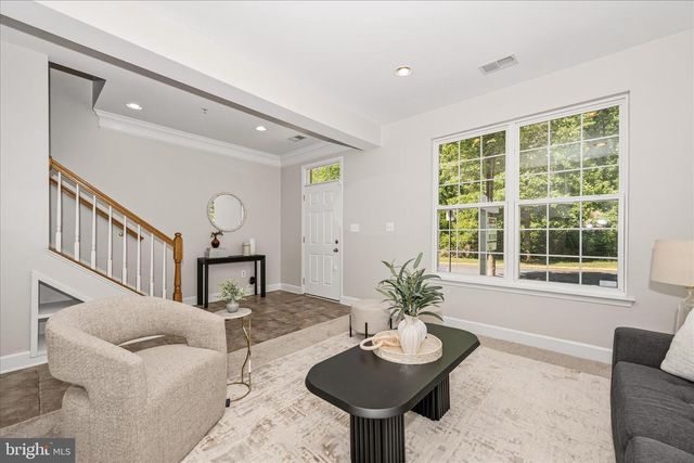 7907 HOMEFIELD DR, Landover, MD 20785