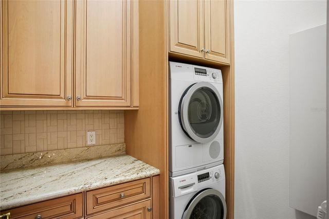 16911 COMUNIDAD DE AVILA, Lutz, FL 33548