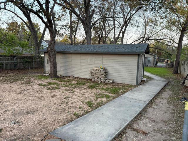 505 W Elliott, Austin, TX 78753