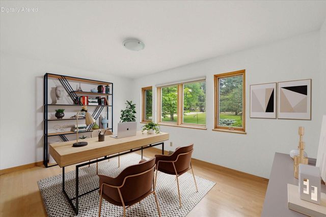 3411 W River DRIVE, Mequon, WI 53097