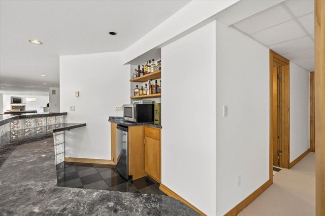 3411 W River DRIVE, Mequon, WI 53097