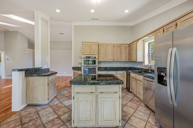 5500 Friendship Road, Tolar, TX 76476