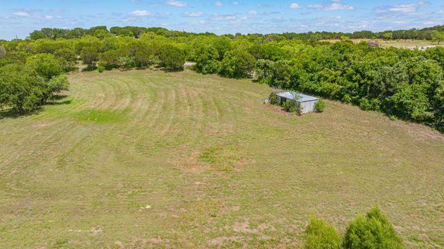 5500 Friendship Road, Tolar, TX 76476
