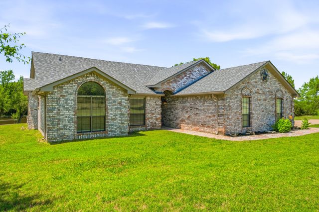 5500 Friendship Road, Tolar, TX 76476