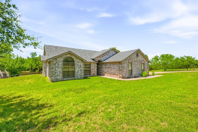 5500 Friendship Road, Tolar, TX 76476