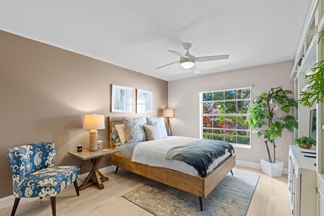 22594 Esplanada Drive, Boca Raton, FL 33433