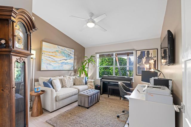 22594 Esplanada Drive, Boca Raton, FL 33433