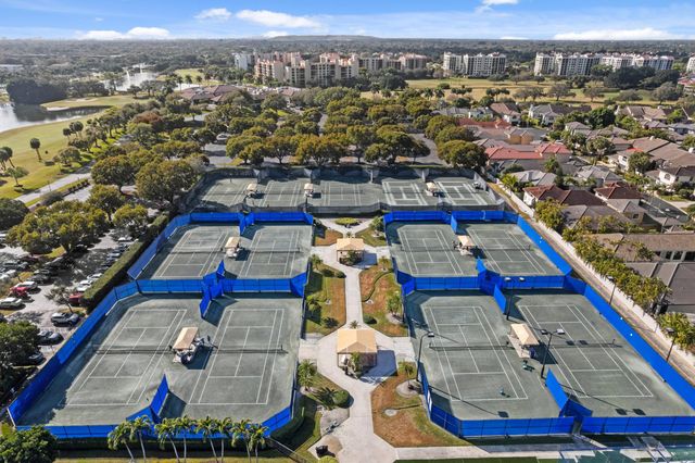 22594 Esplanada Drive, Boca Raton, FL 33433