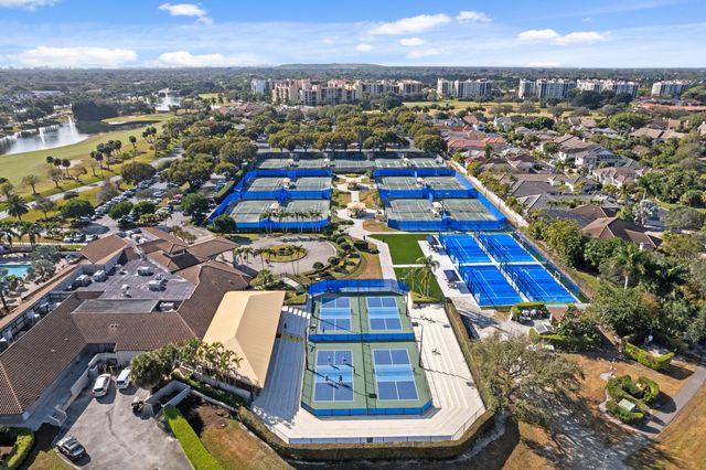 22594 Esplanada Drive, Boca Raton, FL 33433