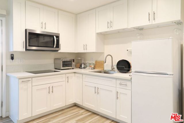 4427 Alumni Avenue, Los Angeles, CA 90041