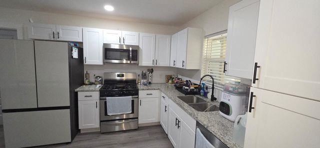 2303 Thomas Avenue, Pasadena, TX 77506