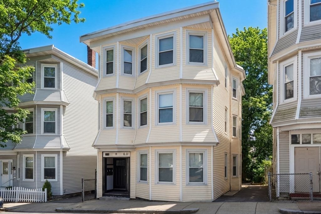 11 Priesing Street, Boston, MA 02130