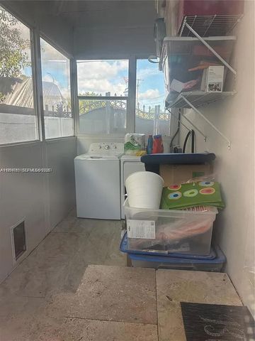 4485 SW 7th Street, Miami, FL 33134