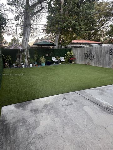 4485 SW 7th Street, Miami, FL 33134