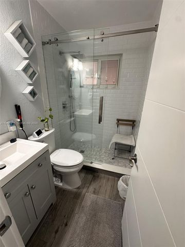 4485 SW 7th Street, Miami, FL 33134