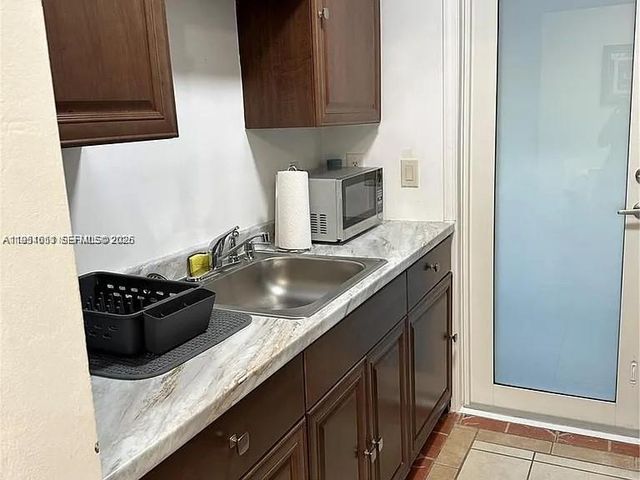 4485 SW 7th Street, Miami, FL 33134