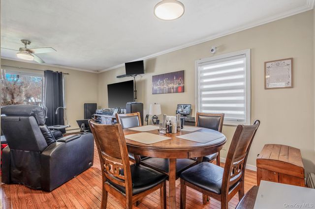 7 Hollywood Drive, Shirley, NY 11967