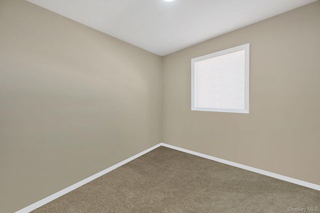 7 Hollywood Drive, Shirley, NY 11967