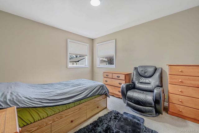 7 Hollywood Drive, Shirley, NY 11967