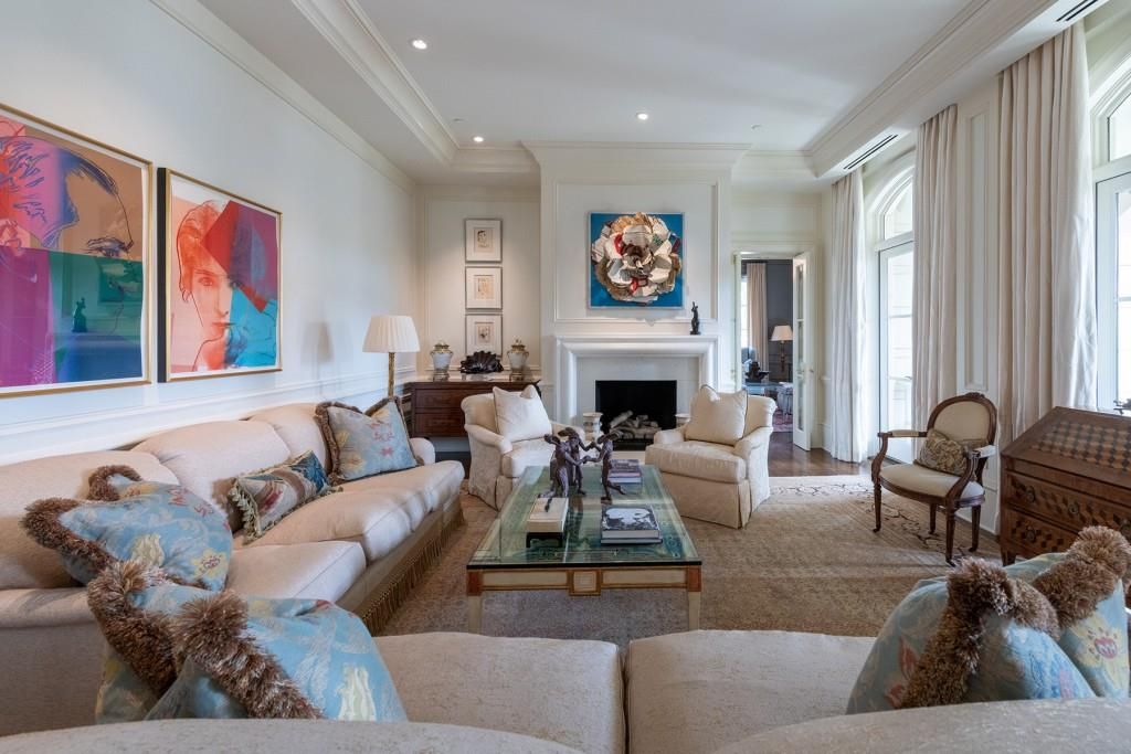 2440 Peachtree NW Road 1, Atlanta, GA 30305