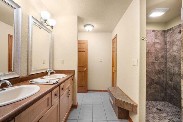 315 Prairie Song DRIVE, Waukesha, WI 53188