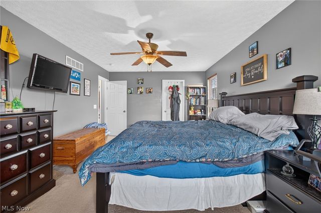 2698 Dutch Circle NE, Canton, OH 44721
