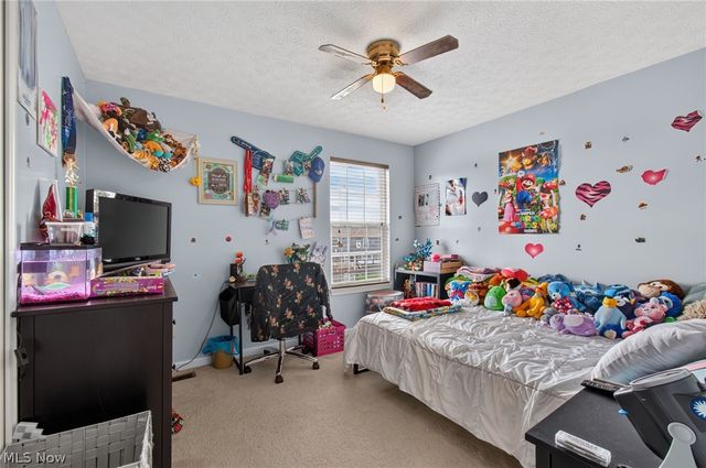 2698 Dutch Circle NE, Canton, OH 44721