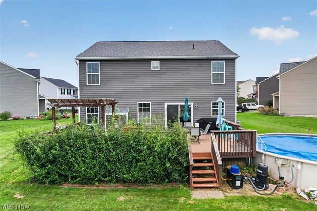 2698 Dutch Circle NE, Canton, OH 44721