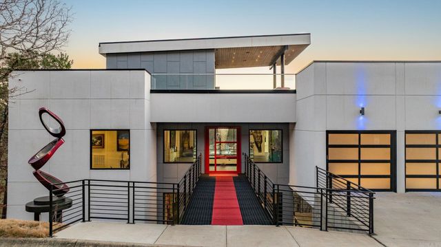 25 Woodglen Road, Little Rock, AR 72207